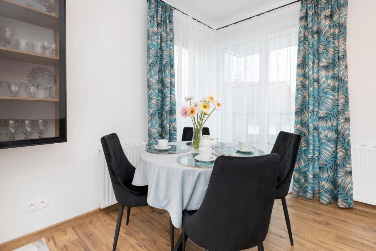 Apartments Beaufort Estate By Noclegi Renters Гдиня Екстериор снимка